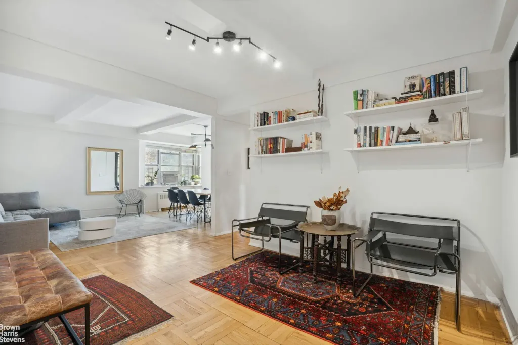 Property photo 2 of 13 <Alttext/>