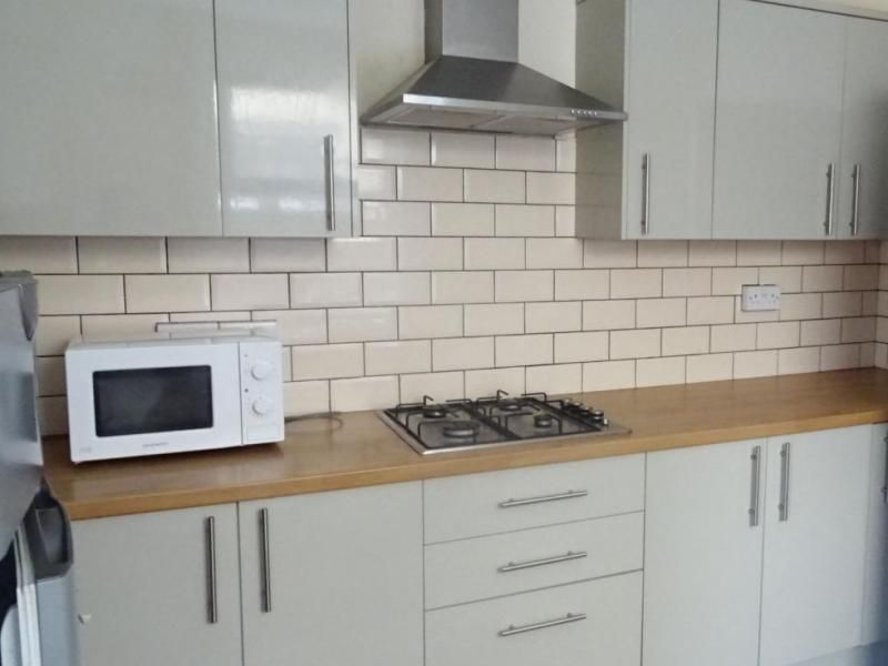 Property photo 1 of 21 4 Bedroom House For Rent