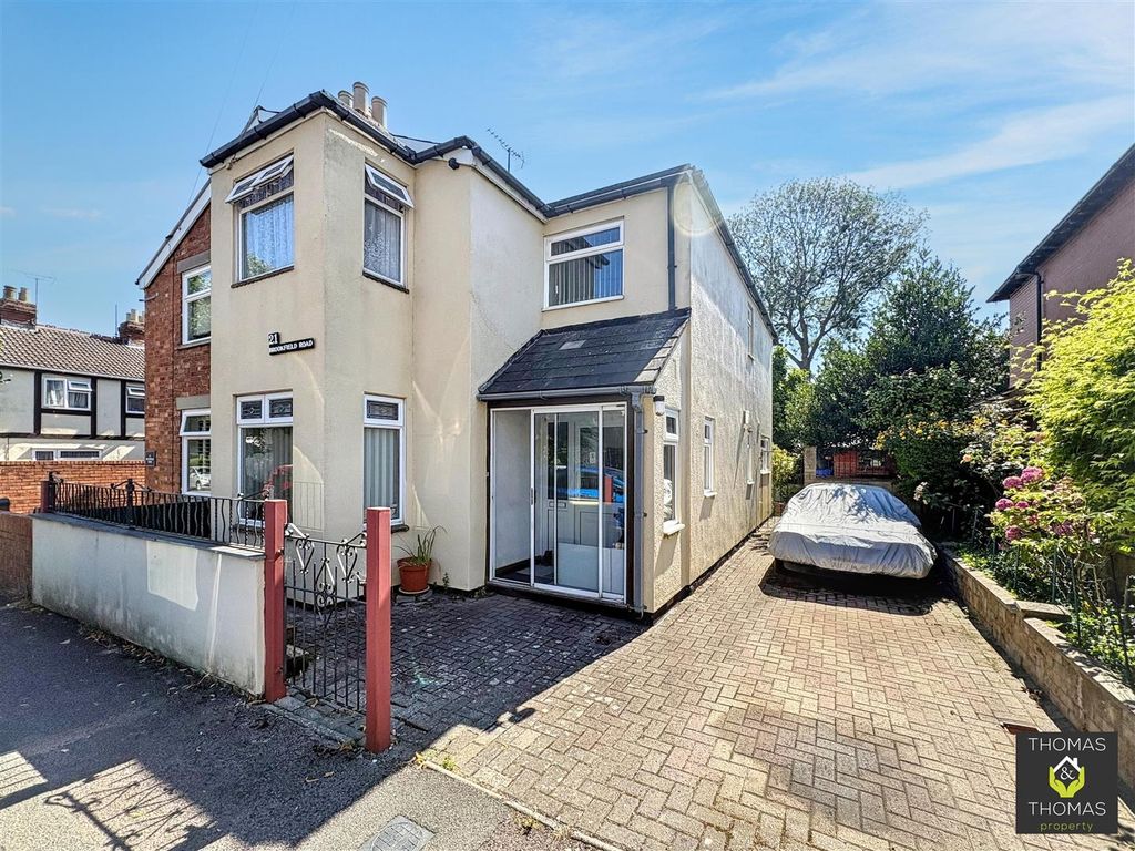 Property photo 1 of 3