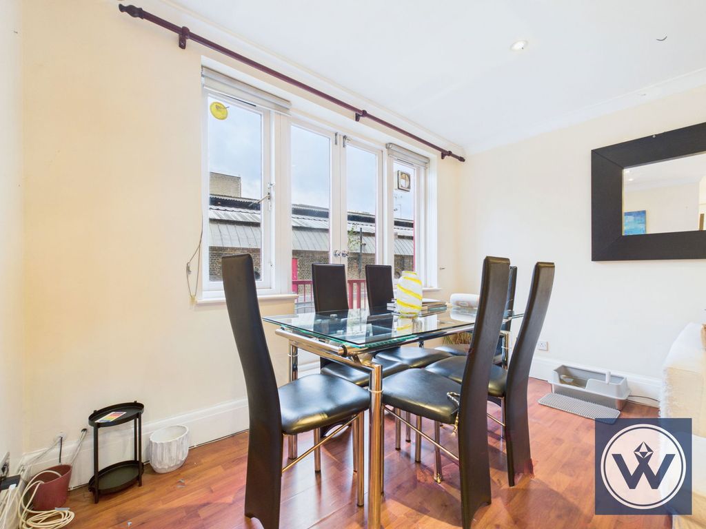 Property photo 3 of 20