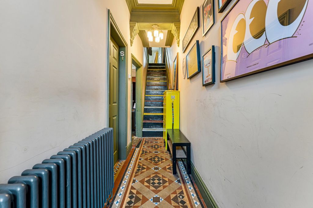 Property photo 3 of 55