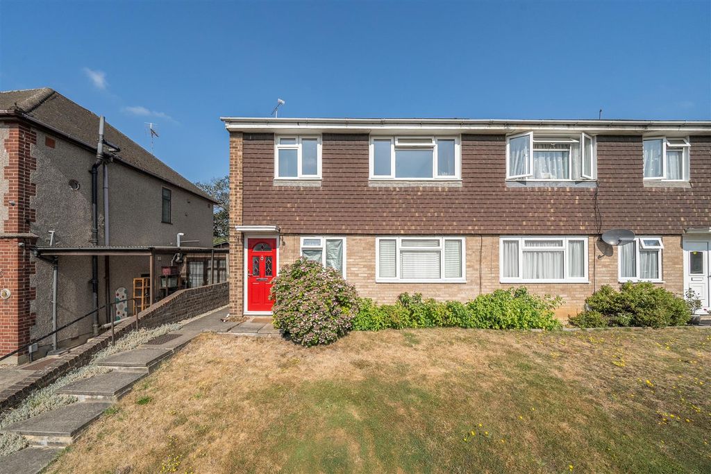 Property photo 1 of 15 1-6A58Ddbc720A9-1495431-19-6A589980d22Ac-1.Jpg