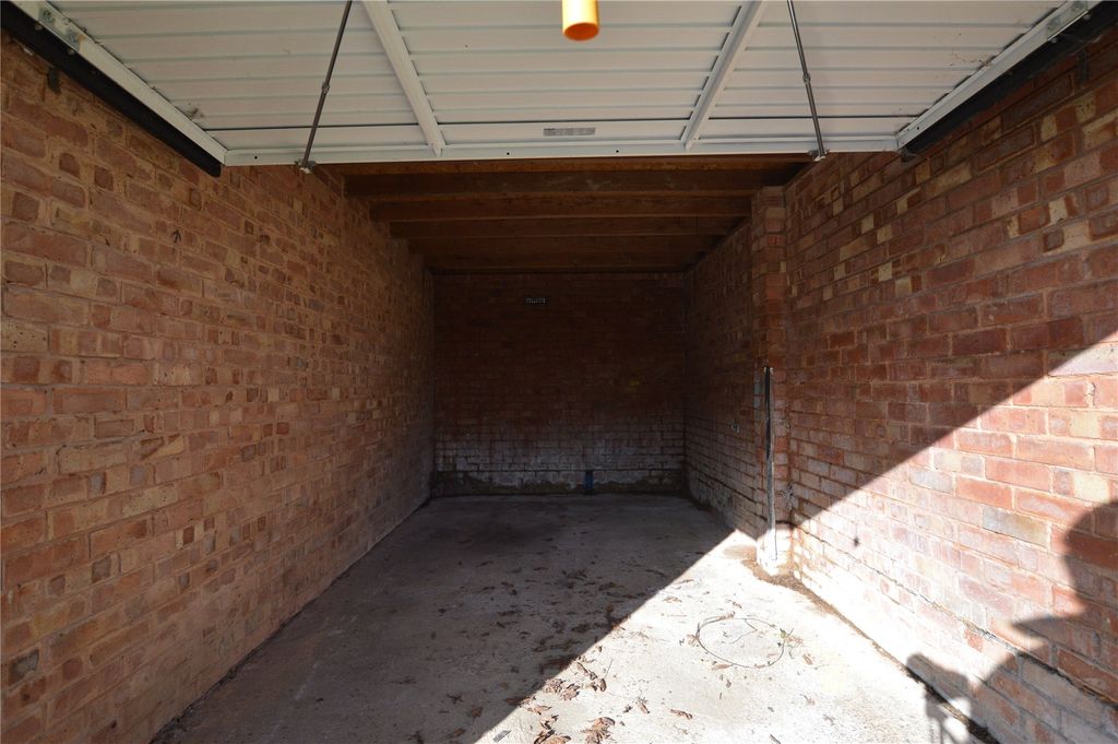 Property photo 2 of 5 Picture No. 01