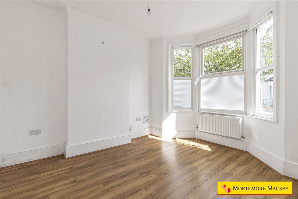 Property photo 2 of 26 10_63309_Watermarked.Jpg