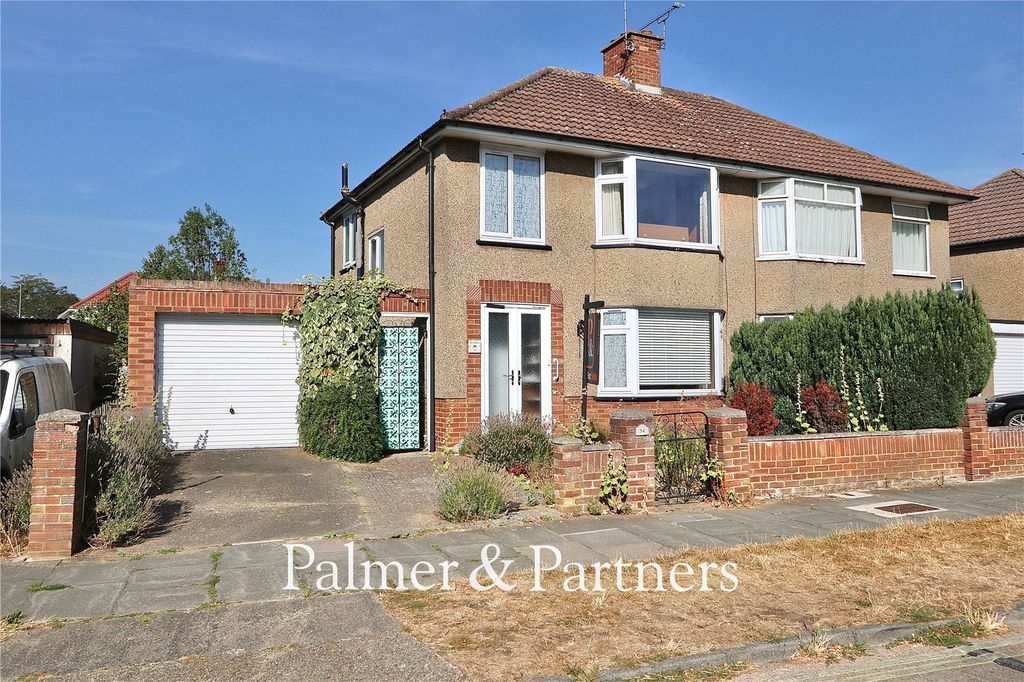Property photo 1 of 22 Picture No. 03