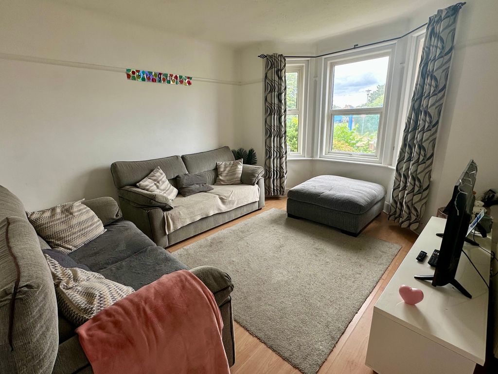 Property photo 2 of 7 Img_6836
