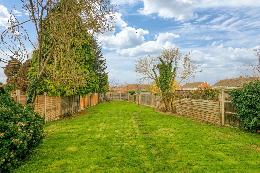 Property photo 3 of 22