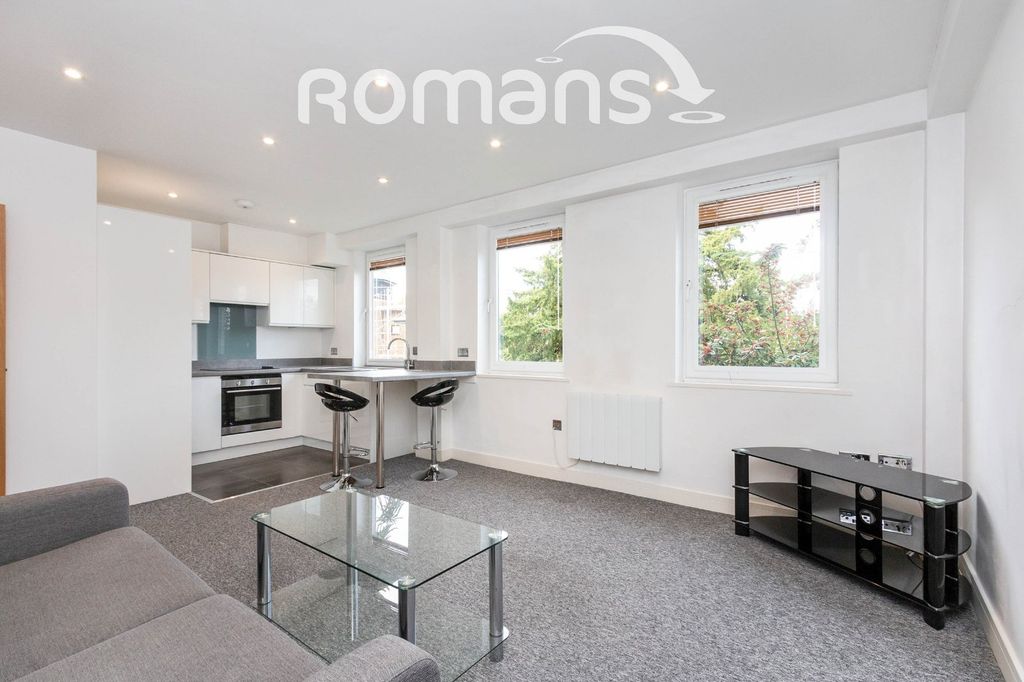 Property photo 2 of 10 Picture No. 23