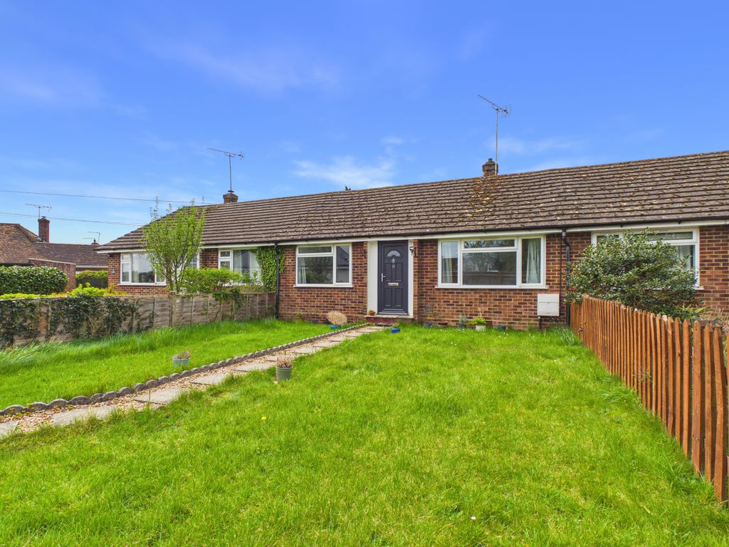 Property photo 1 of 10 Cam01984G0-Pr0587-Still010