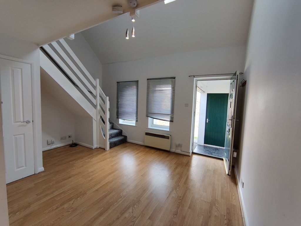 Property photo 3 of 10 3194-Hr-3.Jpg