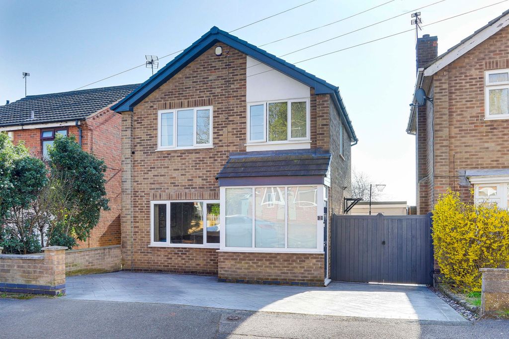 Property photo 1 of 24