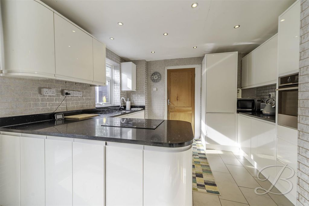 Property photo 2 of 44 Ccltd-4.Jpg