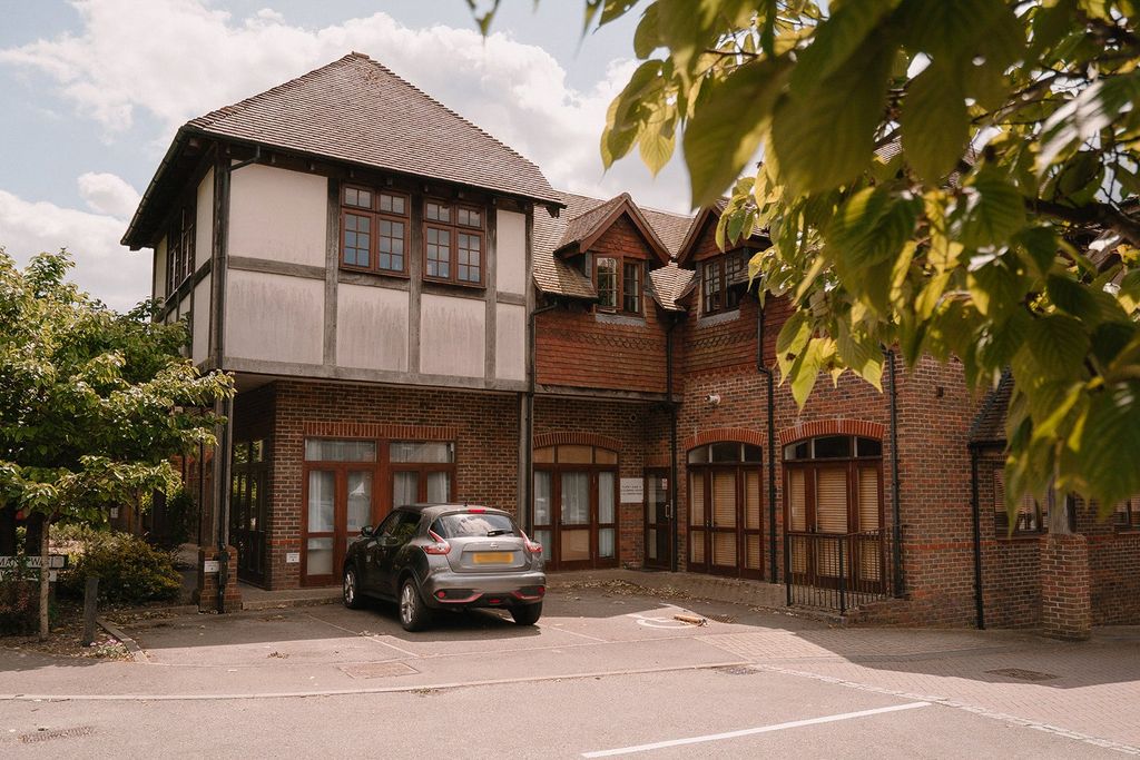 Property photo 1 of 17 Exterior