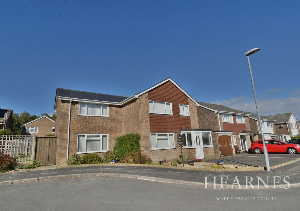 Property photo 1 of 13