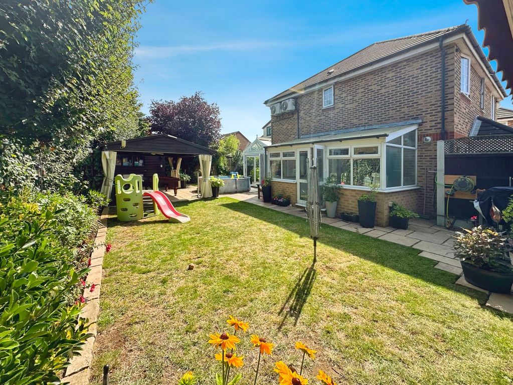 Property photo 3 of 39