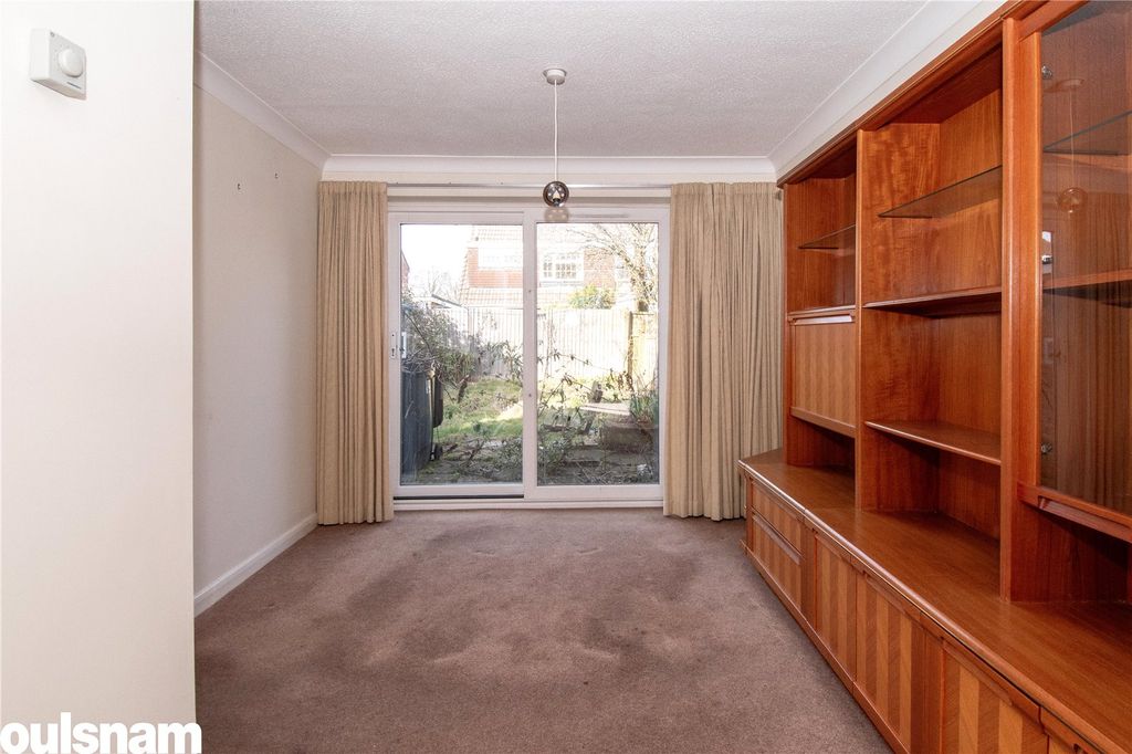 Property photo 2 of 17 Picture No. 08