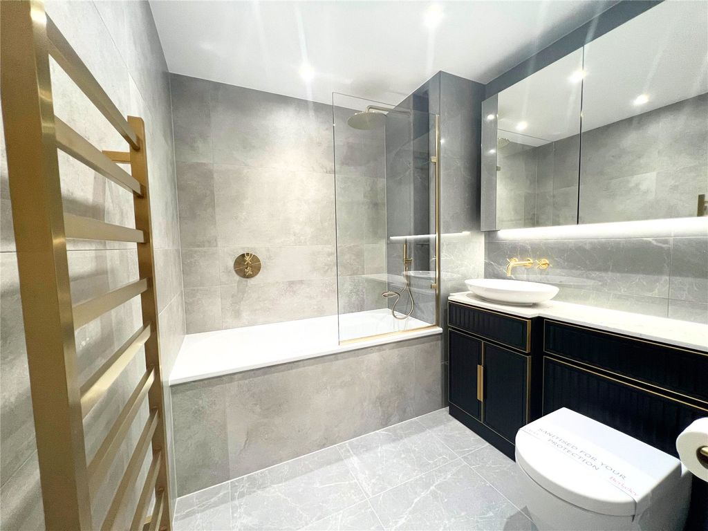 Property photo 3 of 13 Picture No. 04