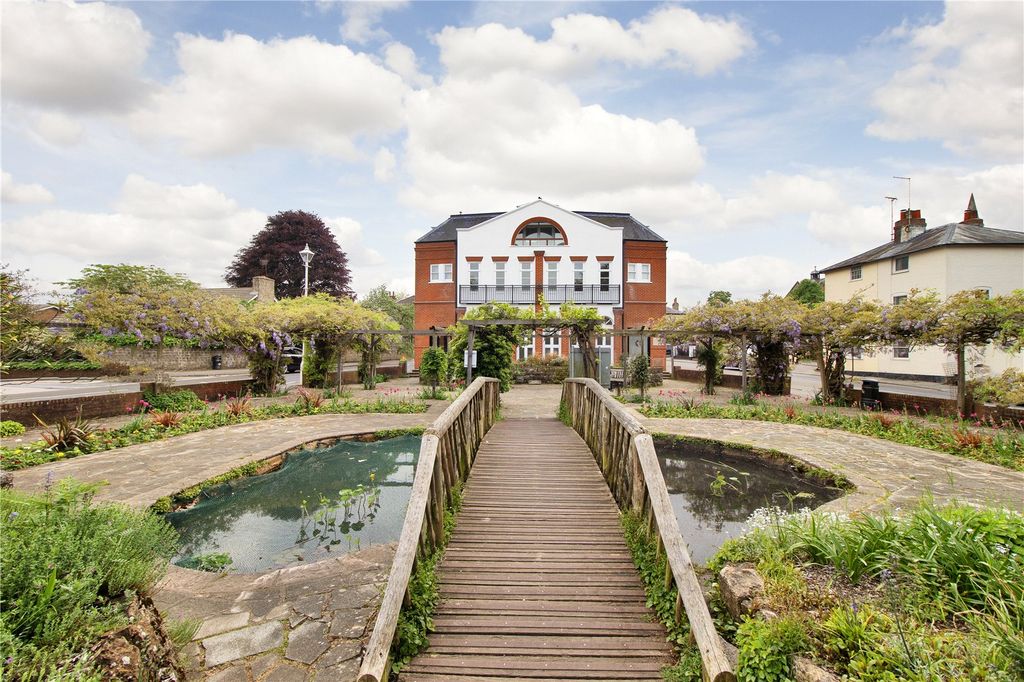 Property photo 1 of 10 Picture No. 07