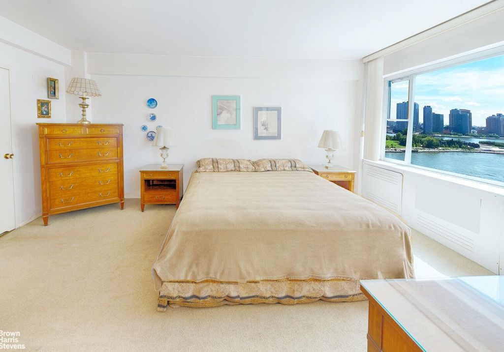 Property photo 3 of 9 <Alttext/>