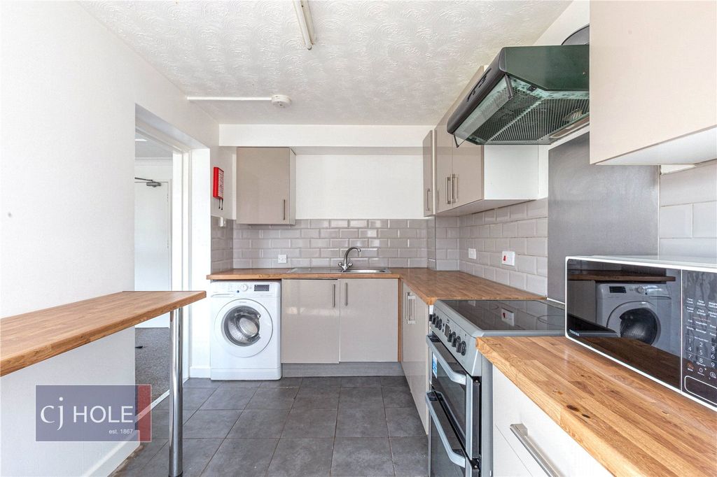 Property photo 3 of 17 Picture No. 48