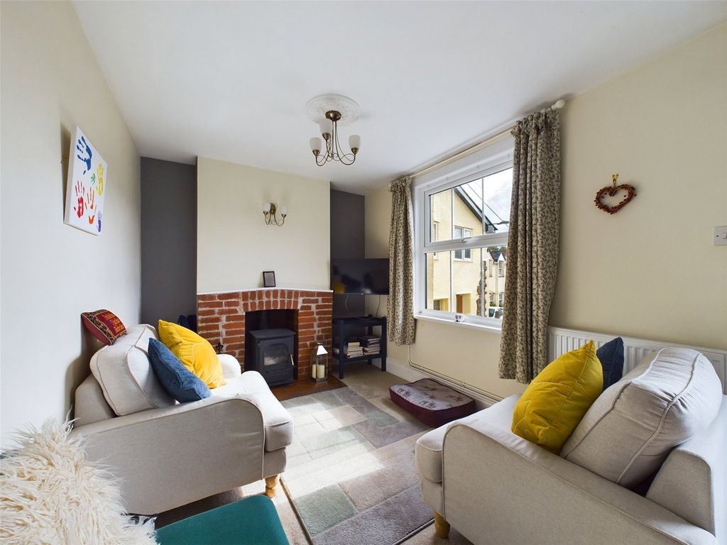 Property photo 3 of 19 Picture No. 03
