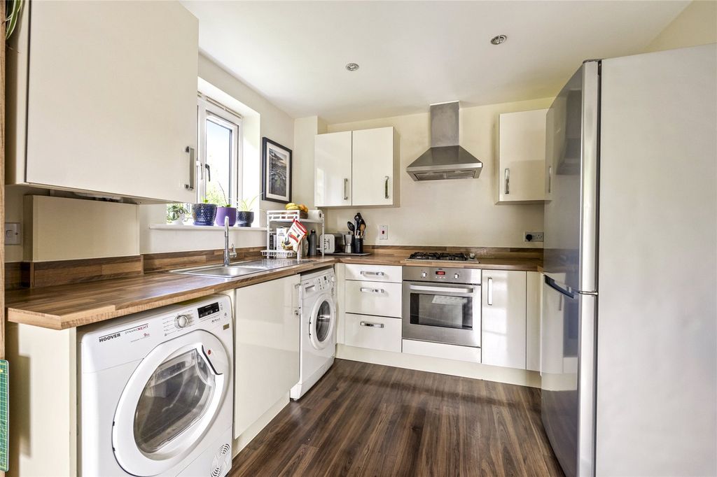 Property photo 3 of 14 Picture No. 04