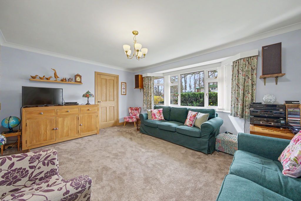 Property photo 2 of 36 Living Room