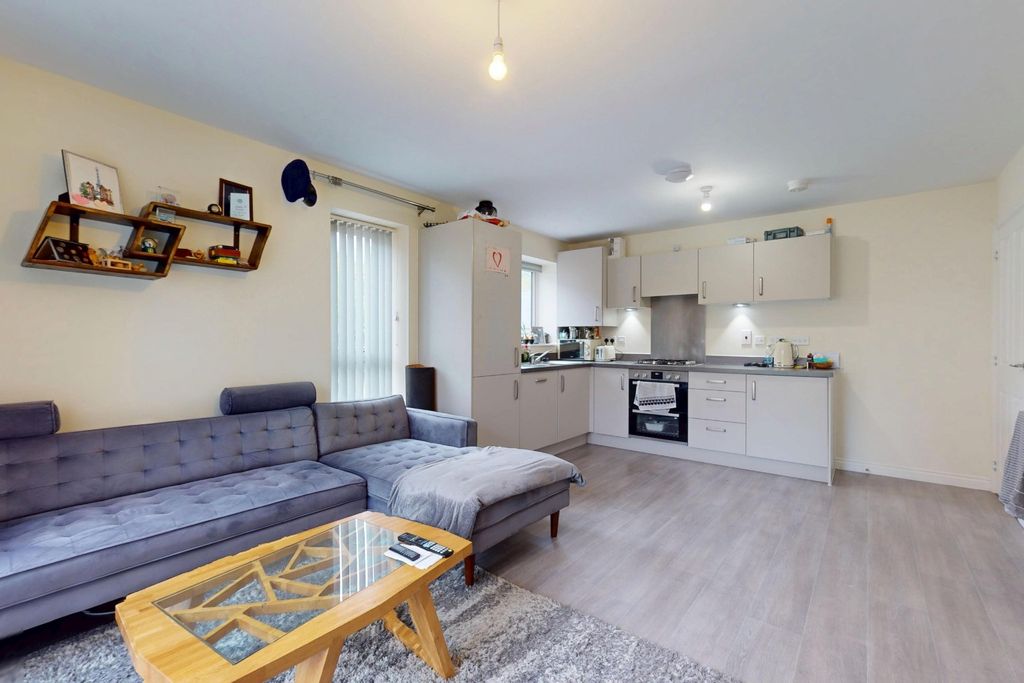 Property photo 3 of 7 5059976