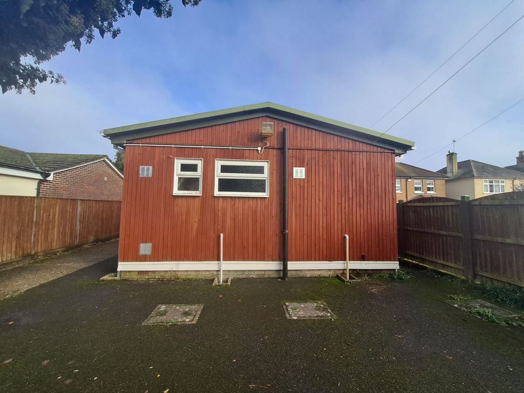 Property photo 3 of 4