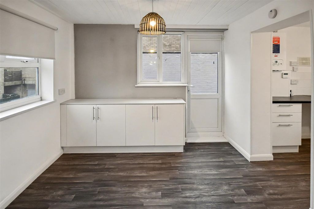 Property photo 2 of 17 Dsc_0081.Jpg