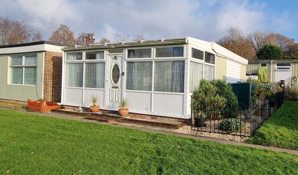 Property photo 1 of 11