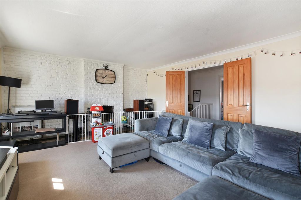 Property photo 3 of 15 3.Jpg