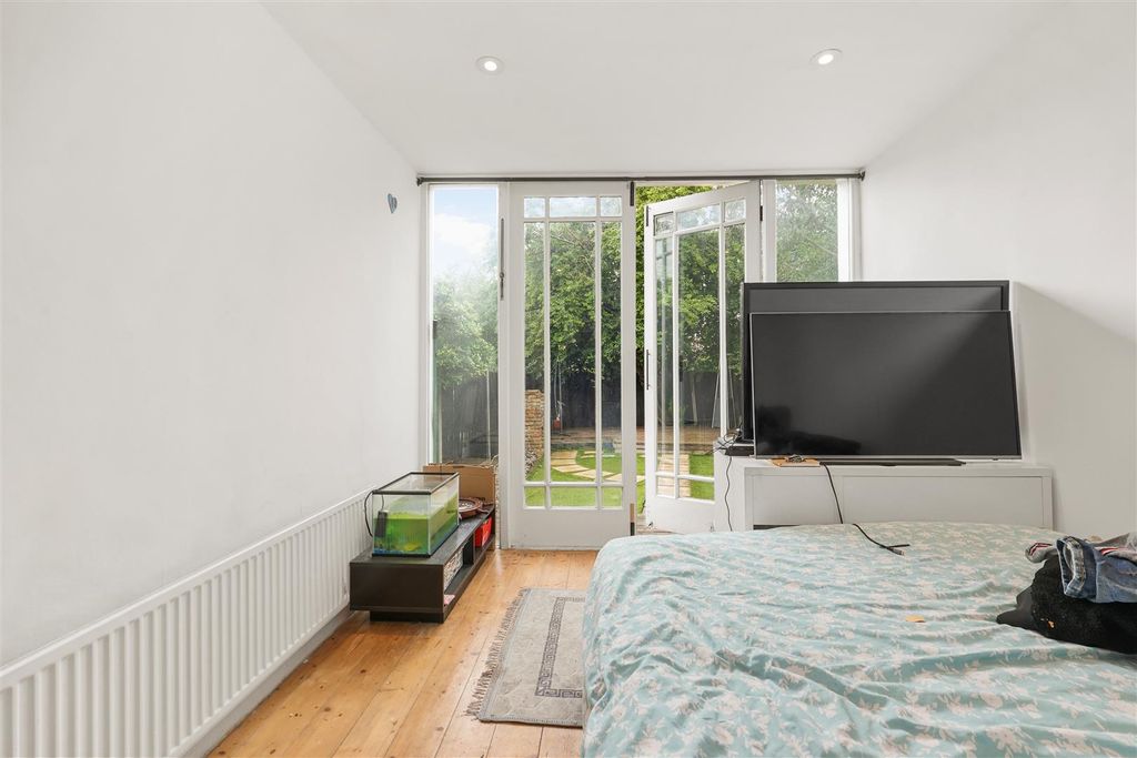 Property photo 2 of 8 19759996 (10).Jpg