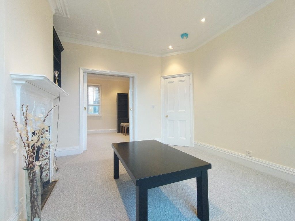 Property photo 3 of 25