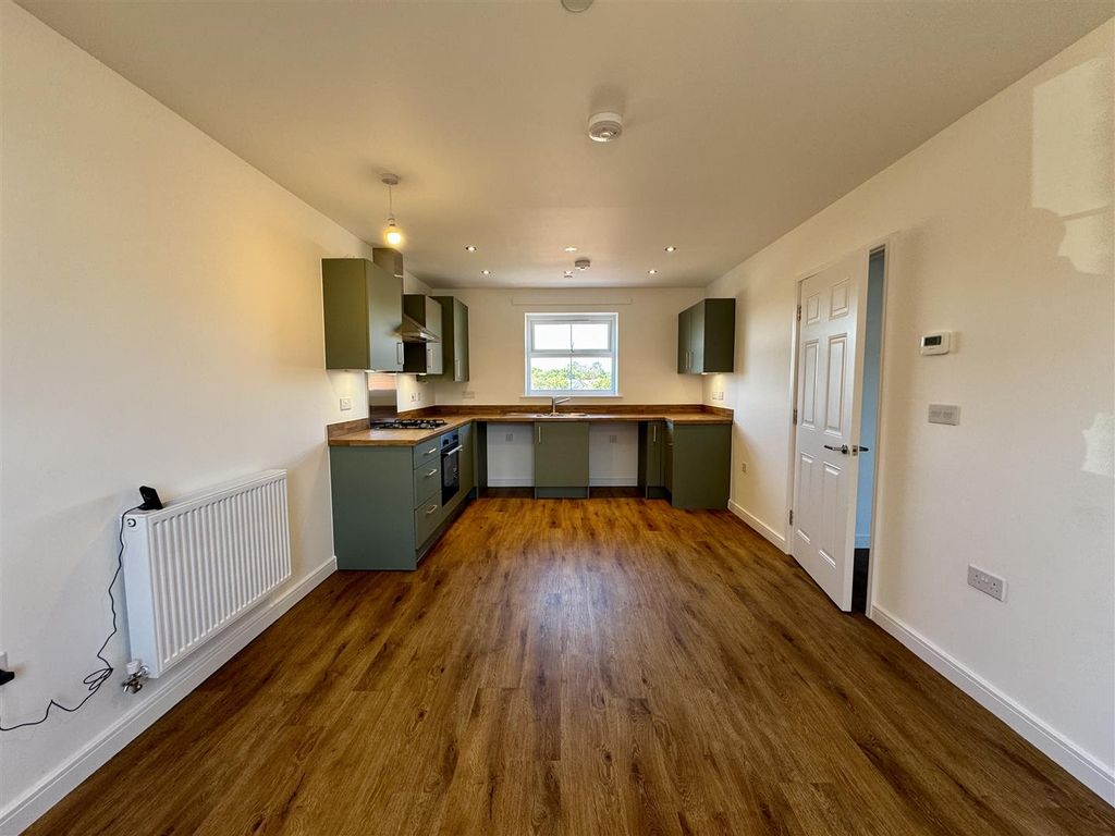 Property photo 3 of 15 Living Area