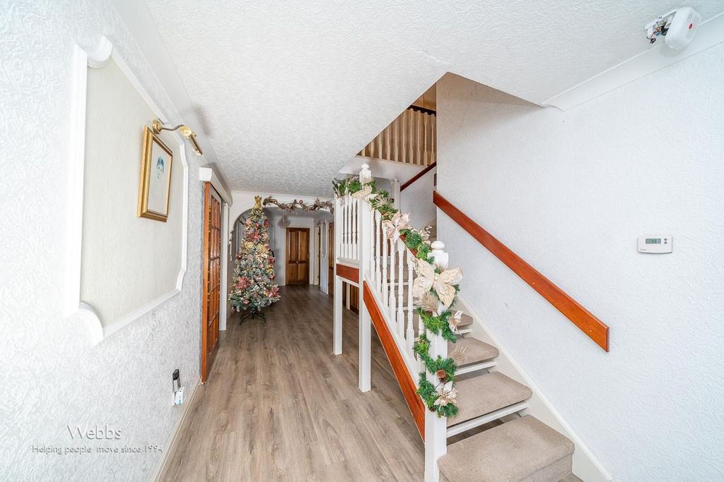 Property photo 2 of 23 Â© Webbs Estate Agents Â© (28 Of 31).Jpg