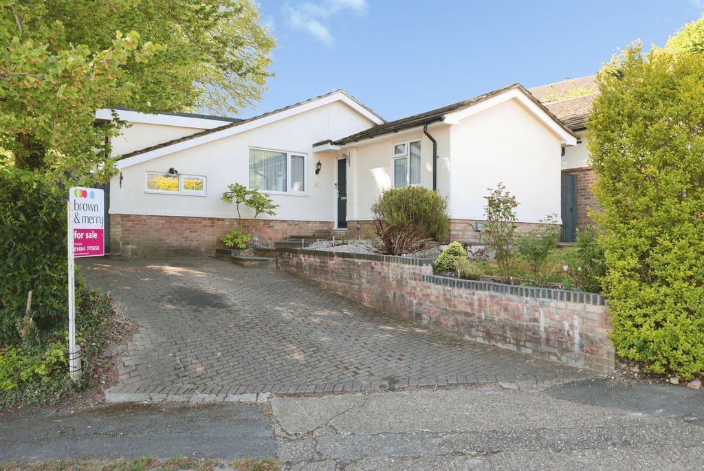 Property photo 1 of 20