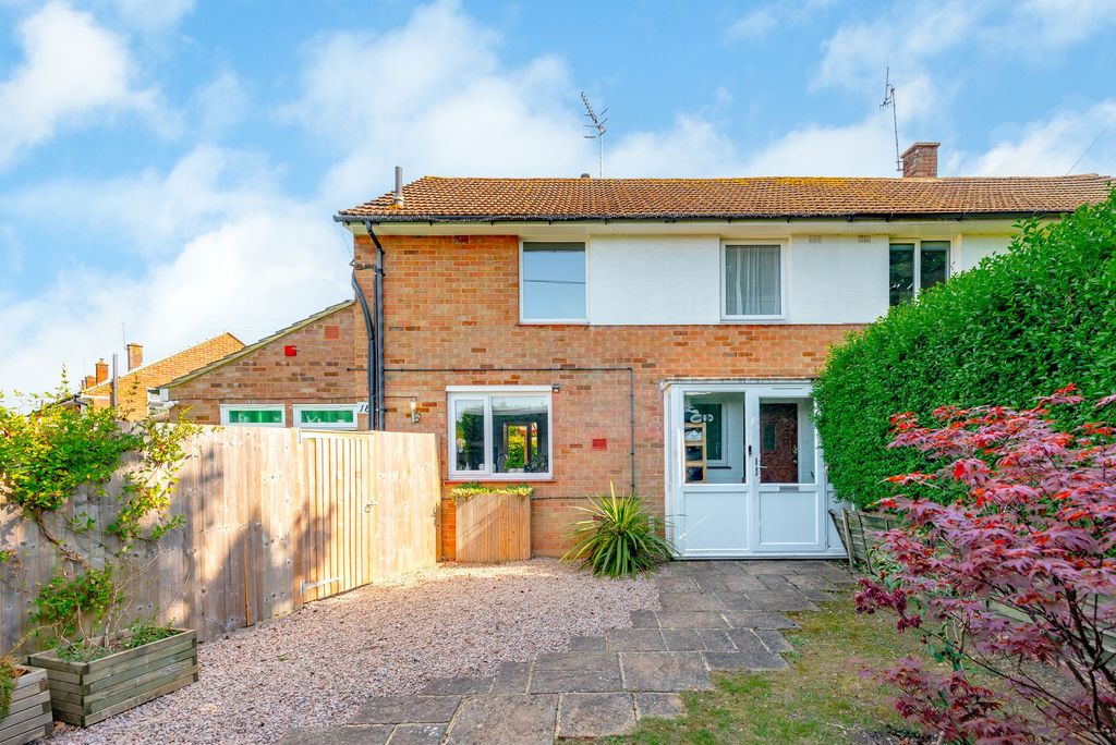 Property photo 1 of 18