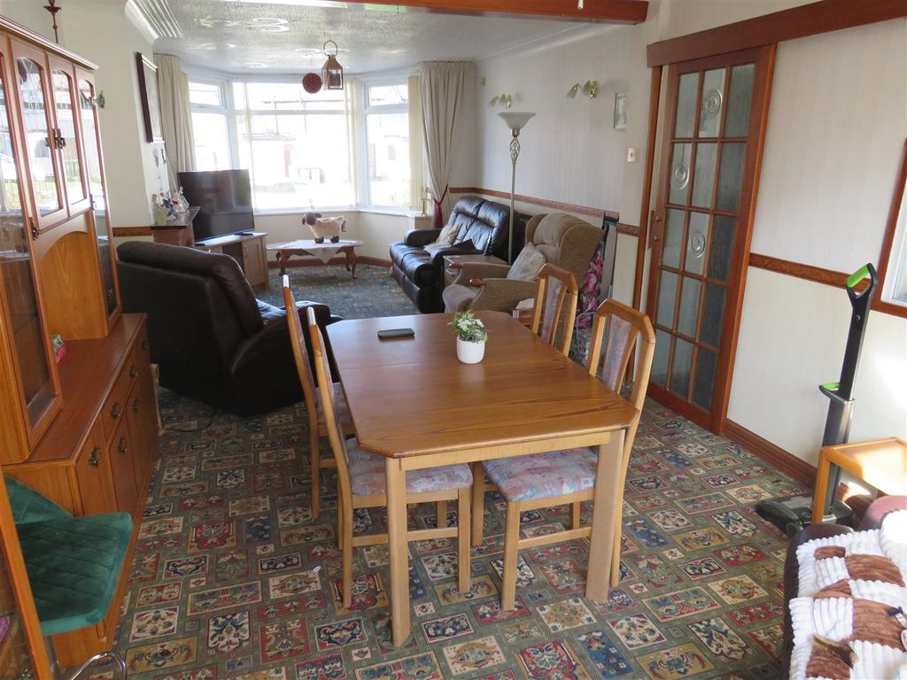 Property photo 3 of 11 Img_0838.Jpg