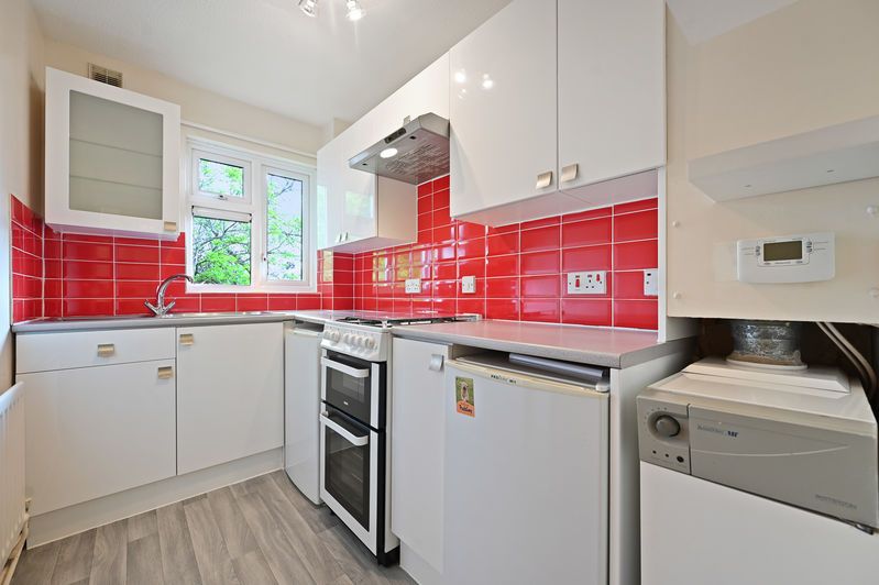 Property photo 2 of 11 Photo 5