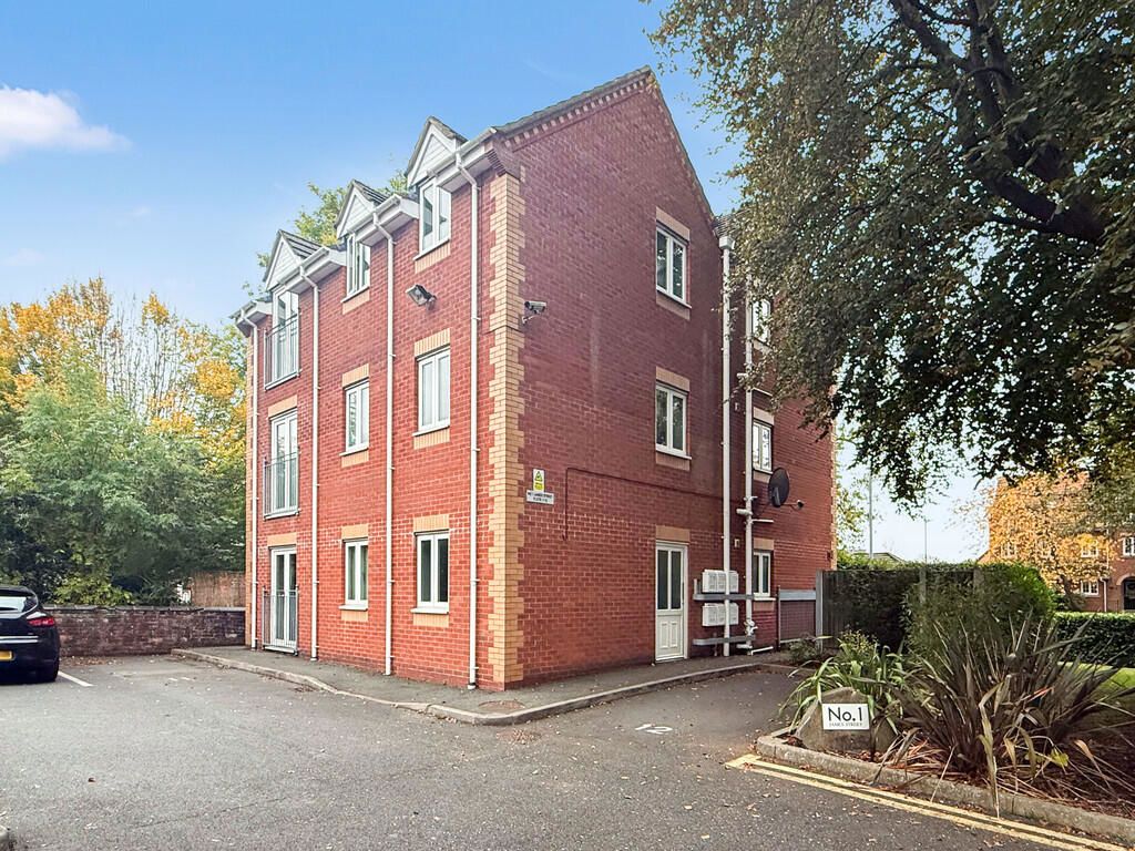 Property photo 1 of 9