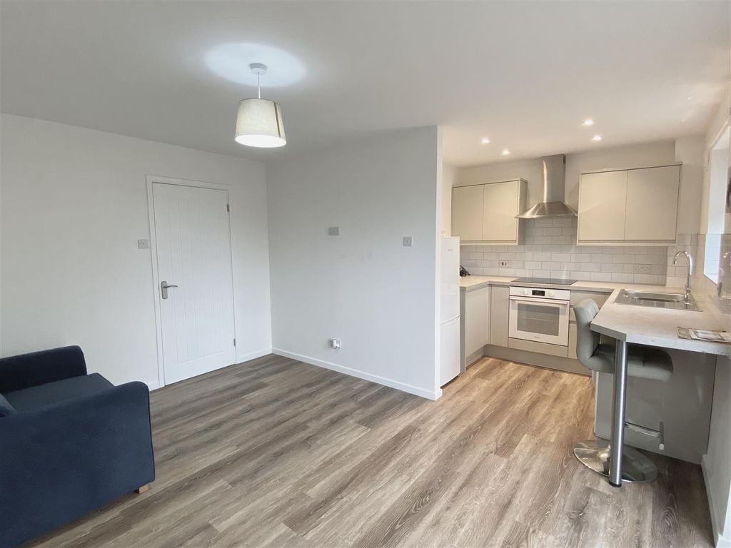 Property photo 3 of 10 Img_8814.Jpeg