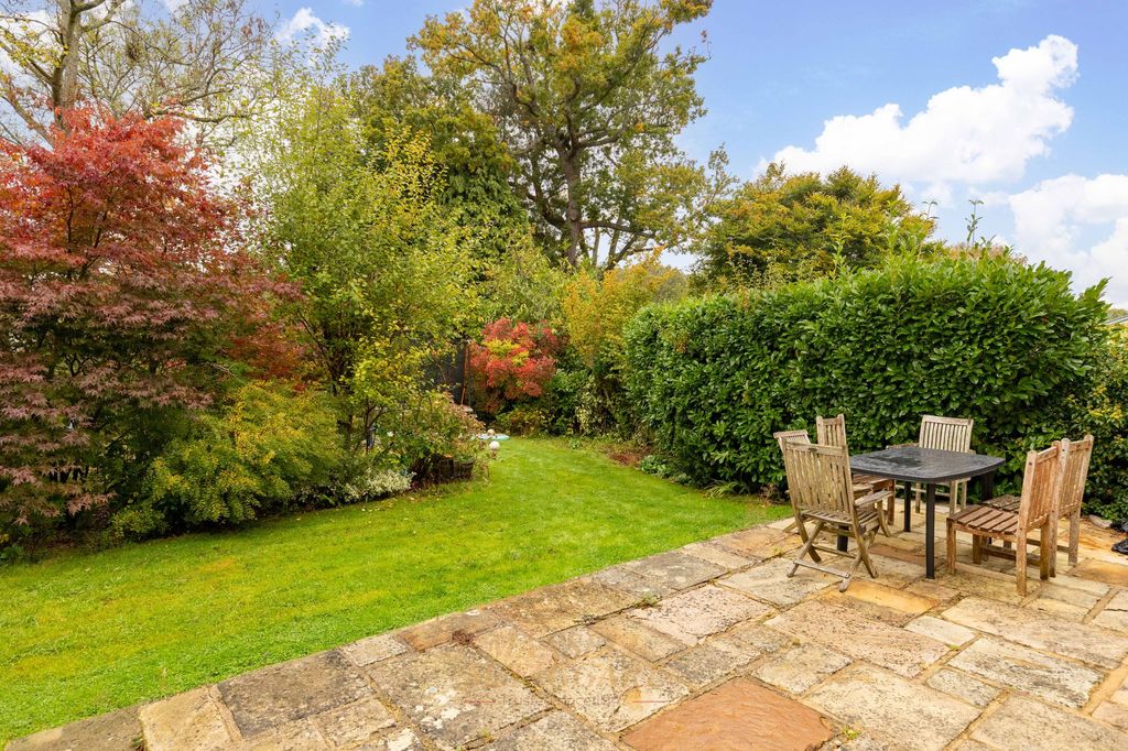 Property photo 2 of 22