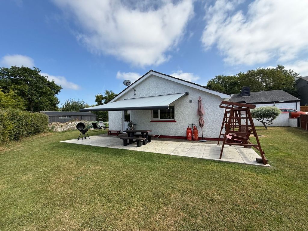 Property photo 3 of 40