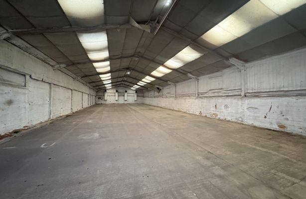 Property photo 1 of 2