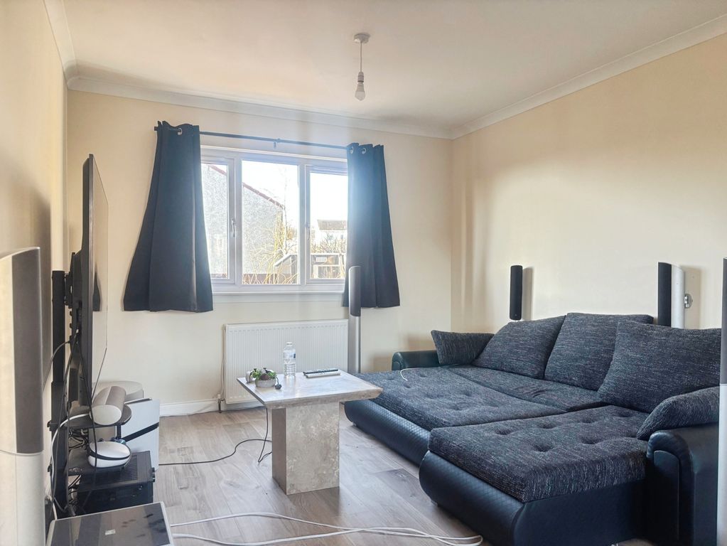 Property photo 2 of 9 E1Cea63B-Img_5033