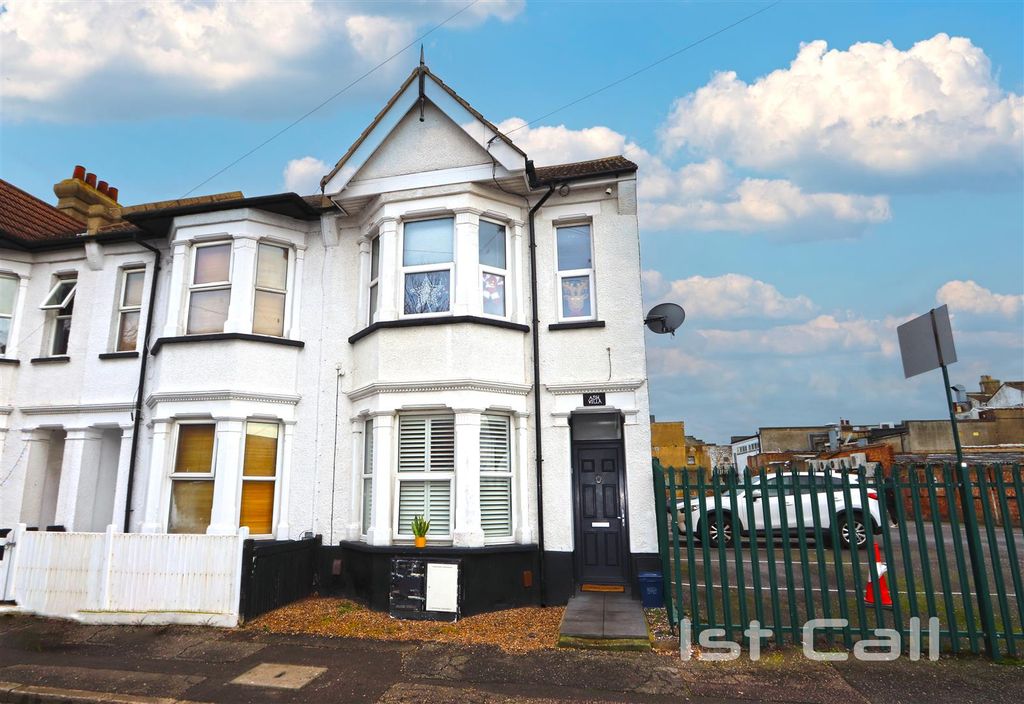 Property photo 1 of 9 Main.Jpg