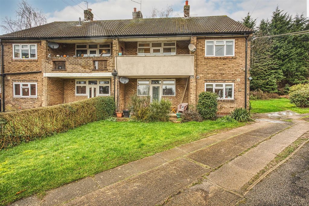 Property photo 1 of 21