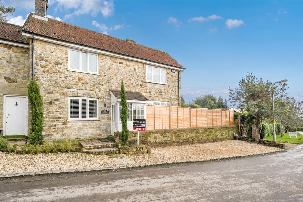 Property photo 1 of 21 External