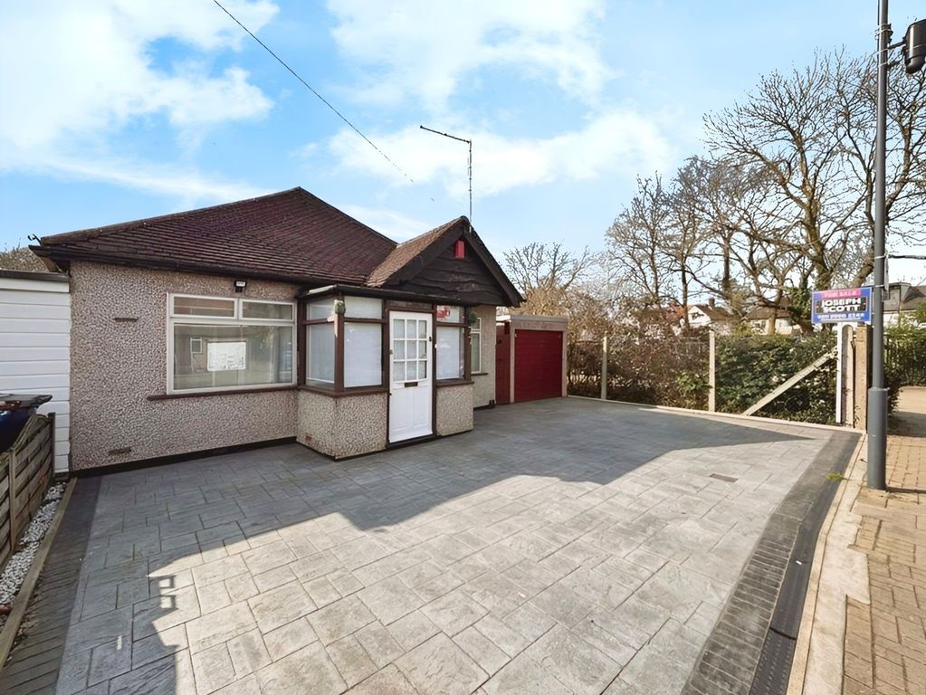 Property photo 1 of 13 External Front